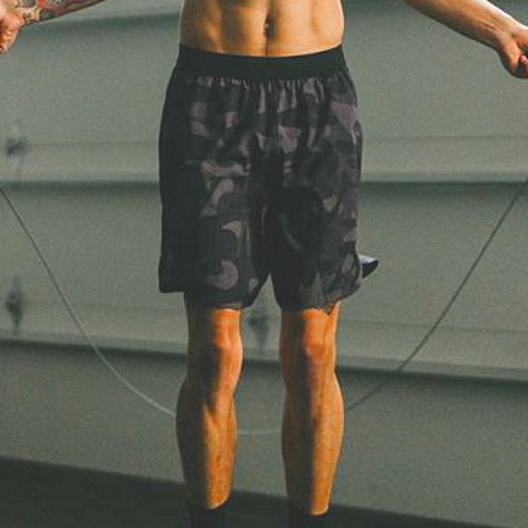 NEW- Zyia 5523 Men's Black Camo Versatility Plus Shorts NWT  size XXL - Picture 2 of 7